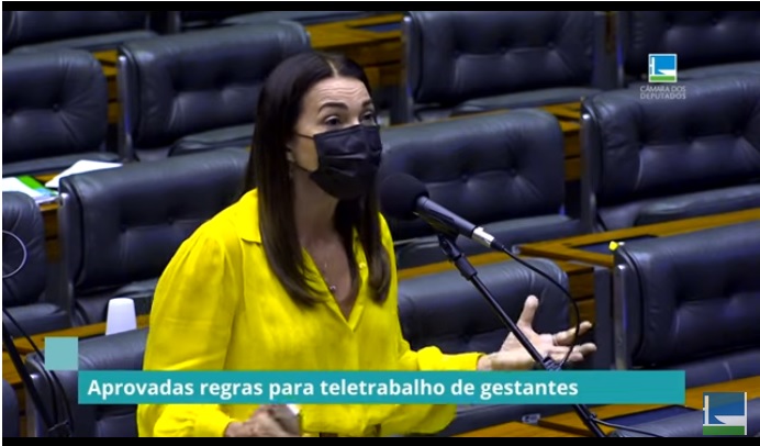 Câmara aprova novas regras sobre trabalho de gestantes na pandemia